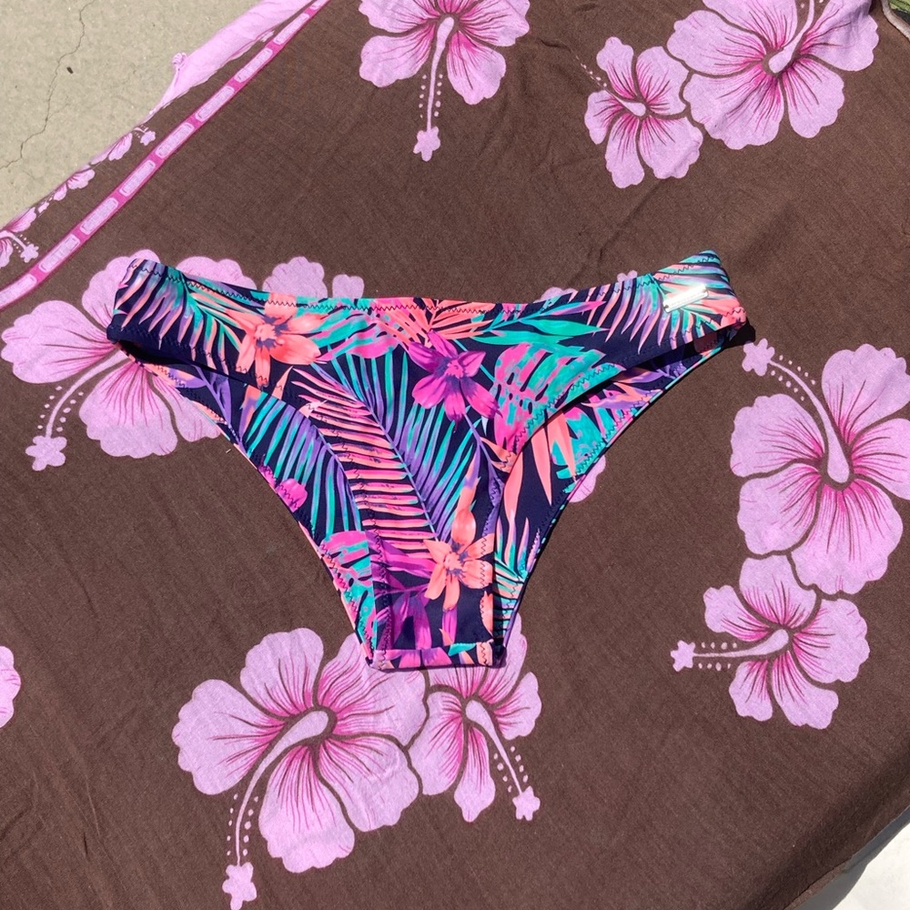 Blackbough Moderate Bottoms